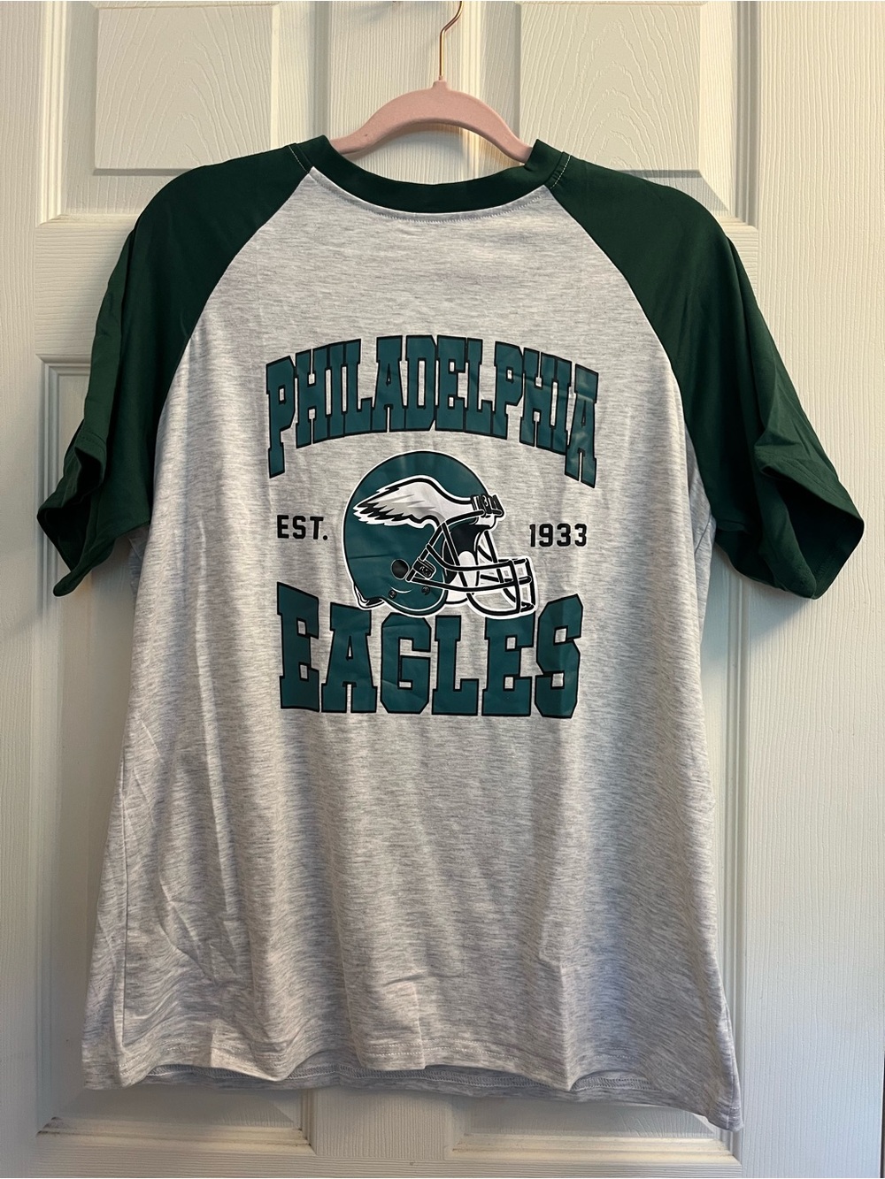 Philadelphia Eagles Raglan Tee - Heathered Gray & Green Women’s Small New